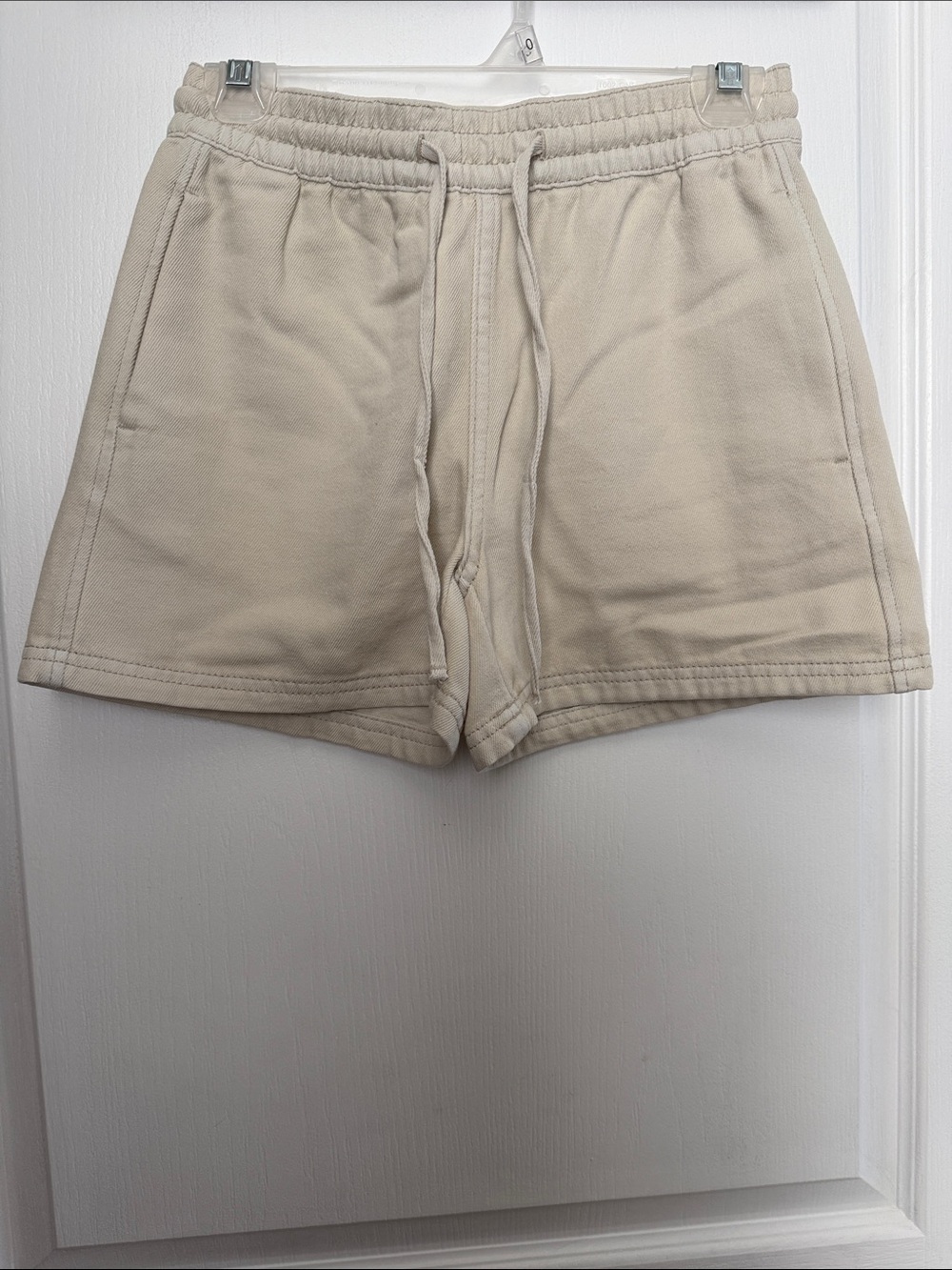H&M Divided Cream Drawstring Cotton Shorts